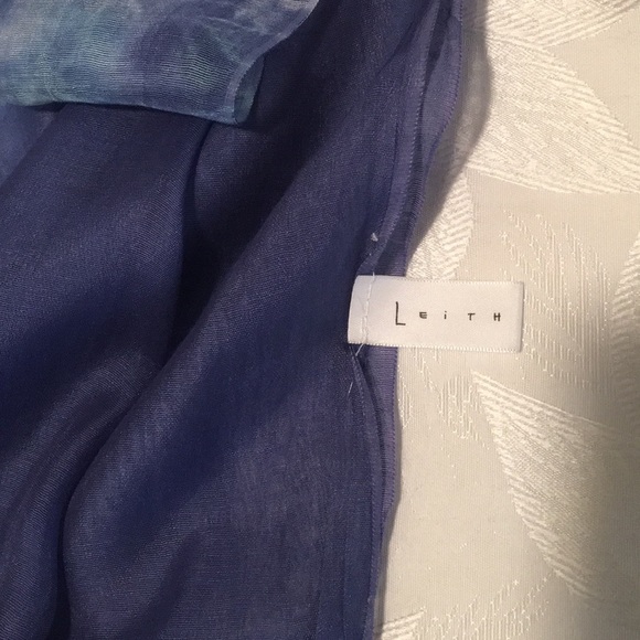 Leith Tie-Dye Scarf - NWOT - Blues - Picture 7 of 8